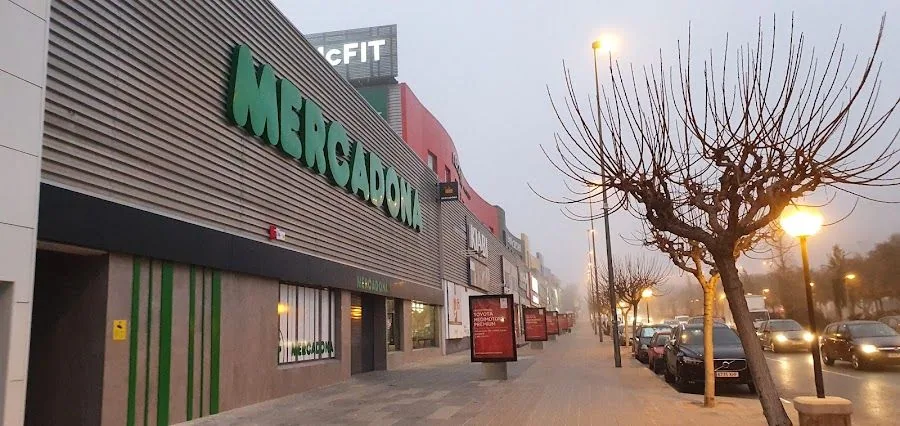 Supermercado Mercadona en Avenida Dr. Jiménez Díaz, 17, Alicante