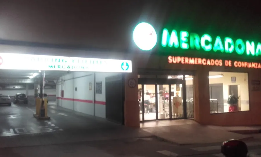 Supermercado Mercadona en Calle Vistahermosa, 44, Almendralejo