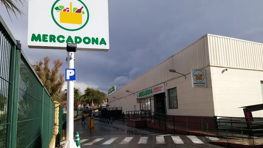 Supermercado Mercadona en Avenida de la Estación, Antequera