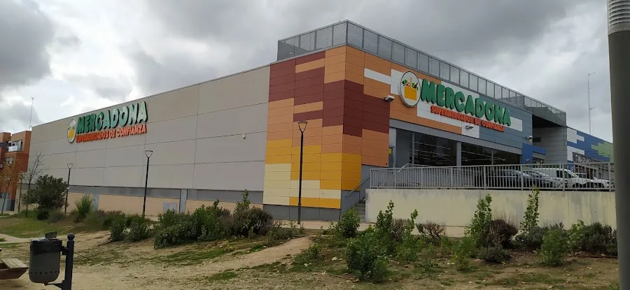 Supermercado Mercadona en Avenida de Francia, 144-E, Arroyomolinos