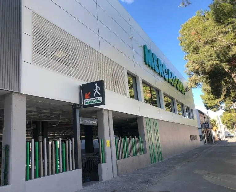 Supermercado Mercadona en Avenida Alcalde Carlos Carbonell, 67, Aspe