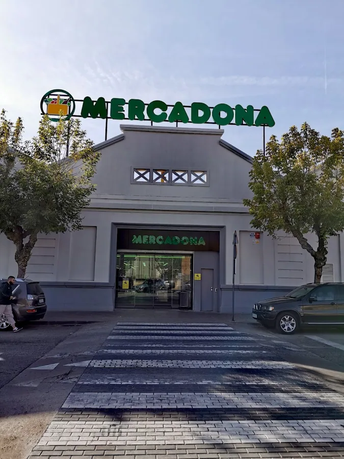 Supermercado Mercadona en Calle Noguera Pallaresa, 12, Balaguer