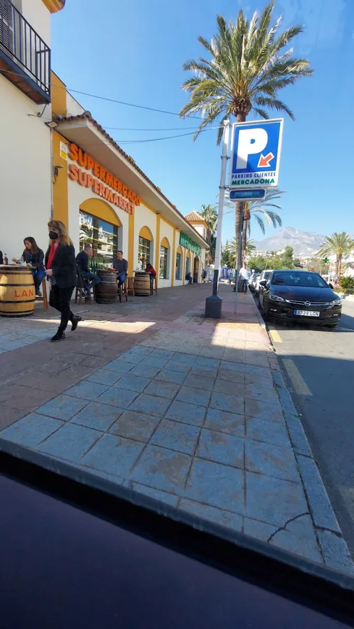 Supermercado Mercadona en Avenida de las Palmeras, 33, Benalmádena