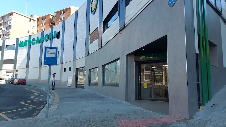 Supermercado Mercadona en Calle Xalbador, s/n, Bilbao