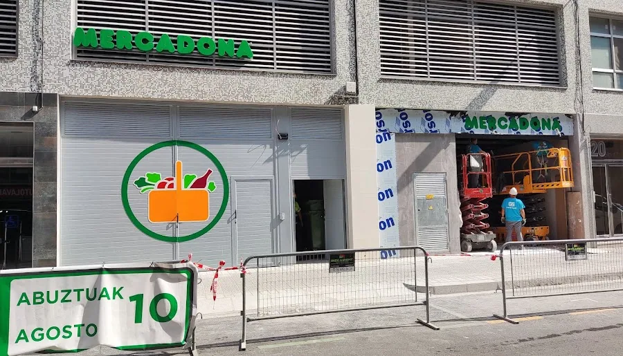 Supermercado Mercadona en Jon Arrospide, 20, Bilbao