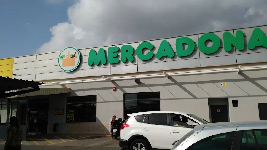 Supermercado Mercadona en Calle Corbera, s/n, Cullera