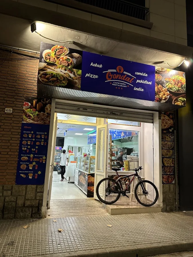 Supermercado Mercadona en P“. de Les Germanies, 53, Gandia
