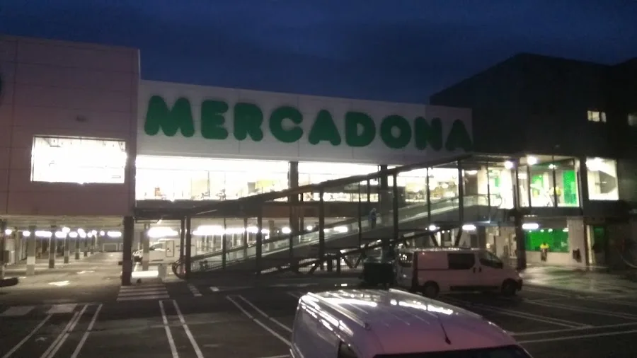 Supermercado Mercadona en Arana Auzoa, 7a, Gernika-Lumo