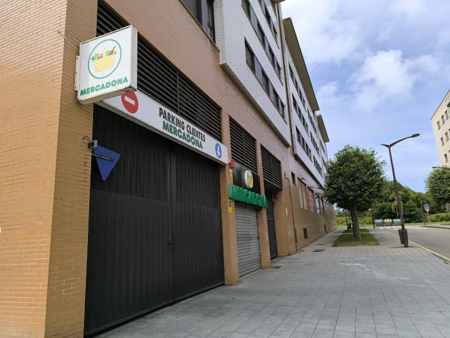 Supermercado Mercadona en Calle Concejo de Illano, 1, Gijón