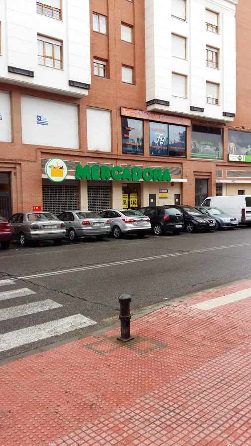 Supermercado Mercadona en Avenida Barcelona, 10 (c.c. la Vaguada), Guadalajara