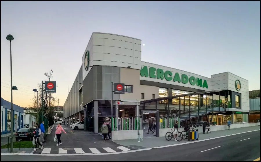 Supermercado Mercadona en Hiribarren Kalea, 38, Lazkao