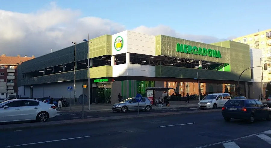 Supermercado Mercadona en Avenida Burgos, 2, Logroño
