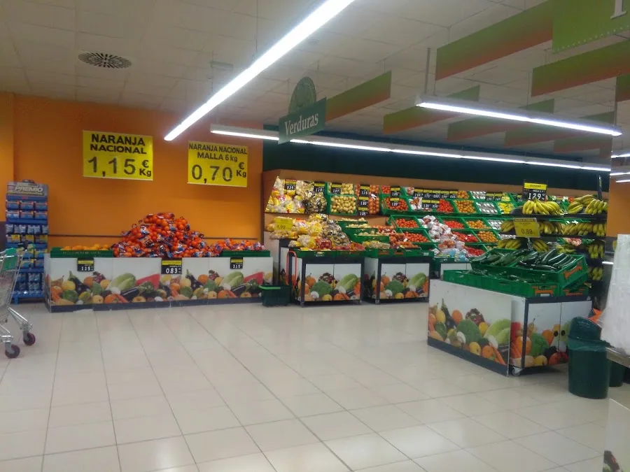 Supermercado Mercadona en Calle Julián Camarillo, 13, Madrid