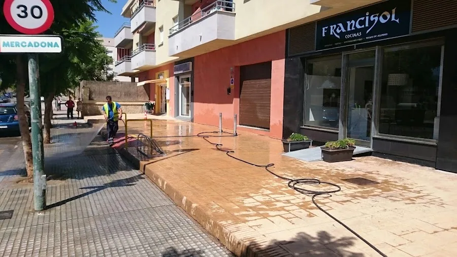 Supermercado Mercadona en Calle Bratislava, s/n (finca Hnda. Segovia), Málaga