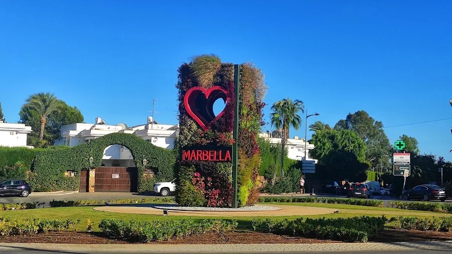 Supermercado Mercadona en Calle Califa, 1, Marbella
