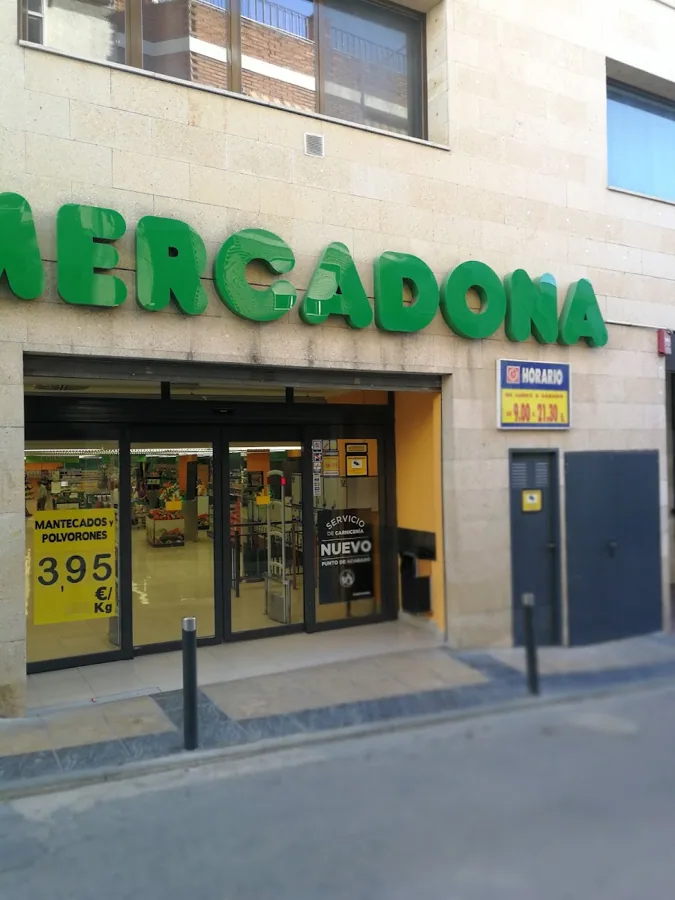 Supermercado Mercadona en Calle Alfarería, 3, Martos