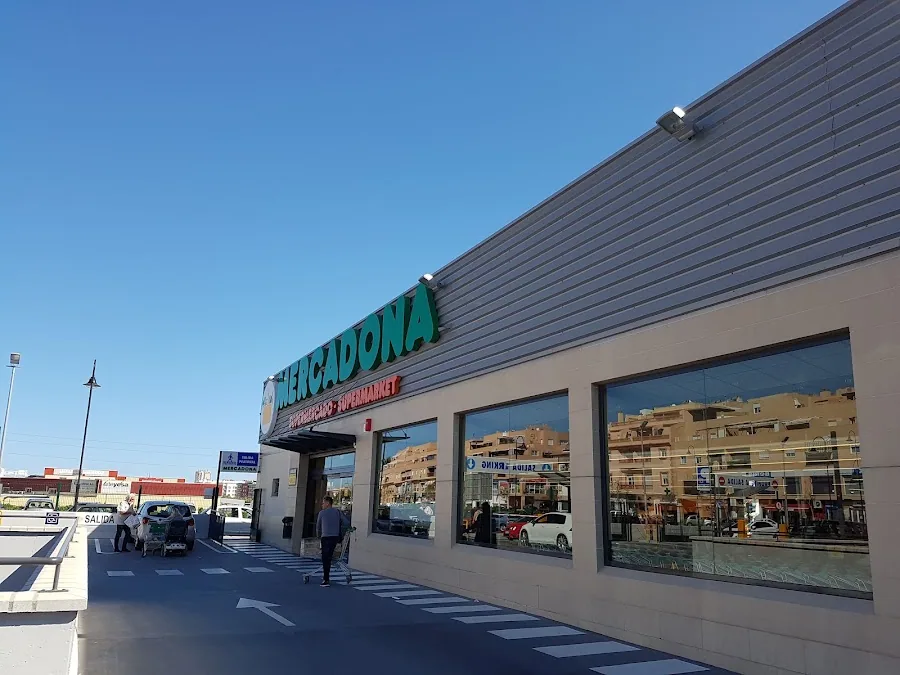 Supermercado Mercadona en Uer 2,3,4 Camino Viejo de Coín, Mijas