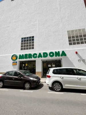 Mercadona Avenida País Valencia, 35, Alaquàs