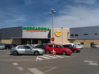 Mercadona Avenida del Quel, 20, Arnedo