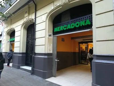 Mercadona Calle Calabria, 129, Barcelona