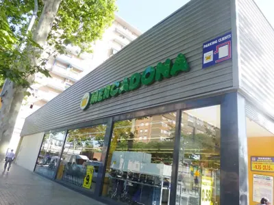 Mercadona Calle Perú, 151, Barcelona