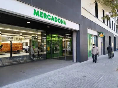 Mercadona P9 Zona Franca, 25, Barcelona