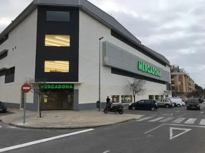 Mercadona Avenida Miguel Hernández, 23, Dénia