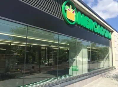 Mercadona Avenida Joan Carles |, 27, Gavà