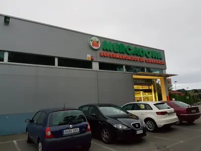 Mercadona Calle Ezcurdia, 149, Gijón