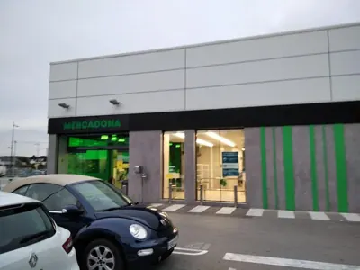 Mercadona Calle Wenceslao López Albo, 15, Laredo