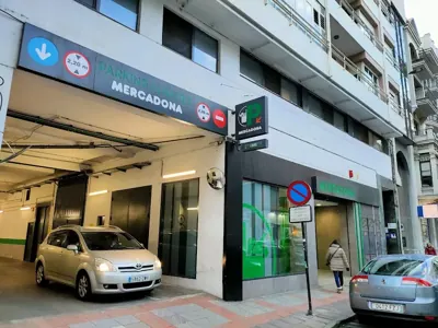 Mercadona Avenida Padre Isla, 23, León