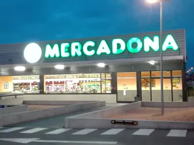 Mercadona Avenida Miquel Batllori, 55, Lleida