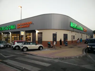 Mercadona Calle Doctor Ramos Acosta, 104, Málaga