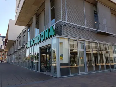 Mercadona Calle Jaume Vicenc Vives, 10., Mataró