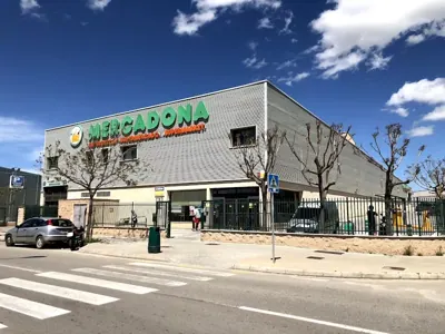Mercadona Avenida América, 13, Palma