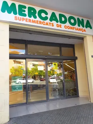 Mercadona Calle Eusebio Estada, 80, Palma