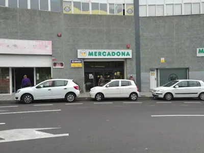 Mercadona Avenida los Majuelos, 59, San Cristóbal de La Laguna