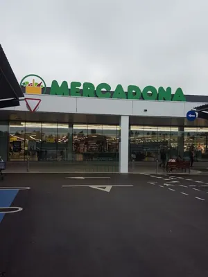 Mercadona Calle Sector Pla de Vall, Tordera