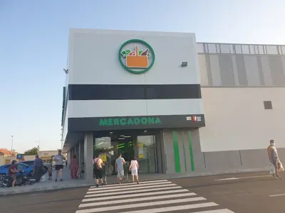 Mercadona Avenida Vereda Orihuela, s/n, Torre-Pacheco