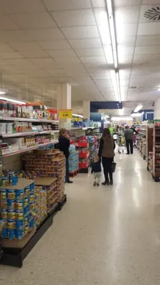 Mercadona Plaza de la Trianilla, 17, Utrera