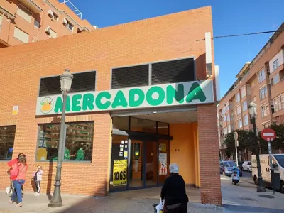Mercadona Calle Jerónimo Monsoriu, 60, Valencia