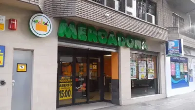 Mercadona Calle Jesús, 79, Valencia