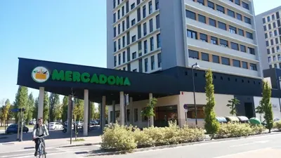 Mercadona Avenida Olarizu, 1, Vitoria-Gasteiz