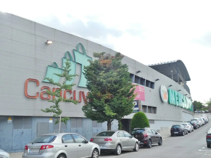 Supermercado Mercadona en Calle Magnolies, Montcada i Reixac