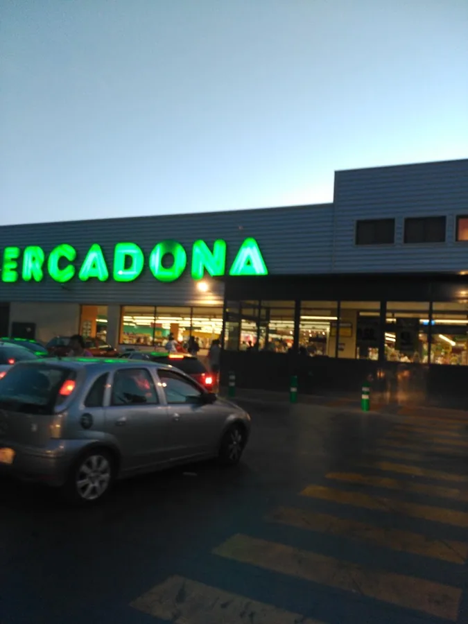 Supermercado Mercadona en Calle Mayor, 94, Murcia