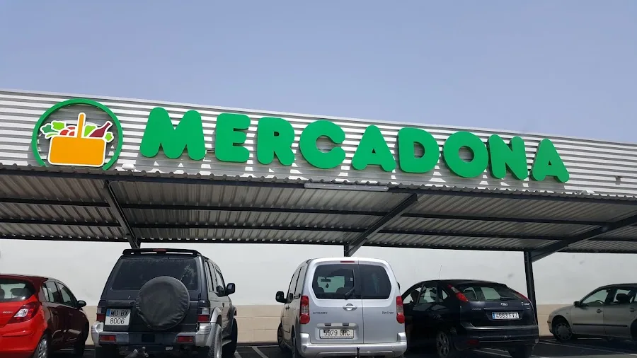 Supermercado Mercadona en Carretera Iryda-Almería 3111 Km. 8, Níjar