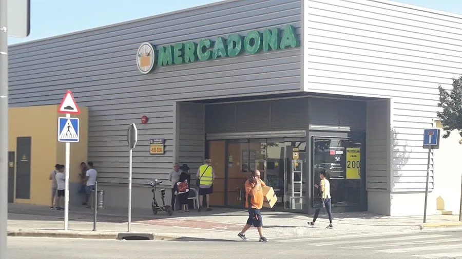 Supermercado Mercadona en Calle Santísimo Cristo de la Fé, 51, Paterna