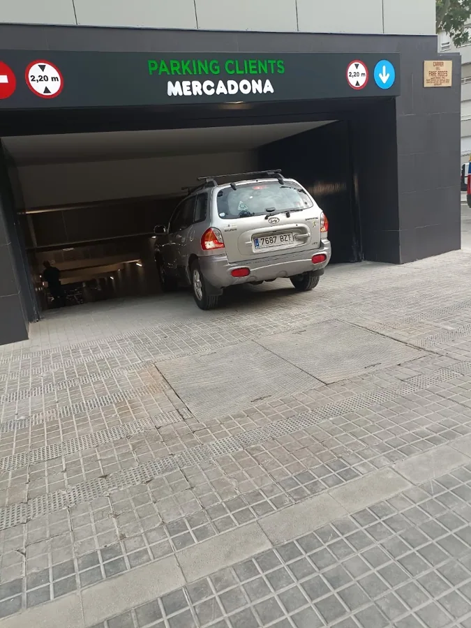 Supermercado Mercadona en Calle Pare Rodés, 24, Sabadell