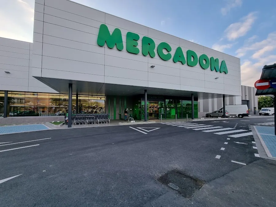 Supermercado Mercadona en Avenida Hispanidad, 29, Sagunto