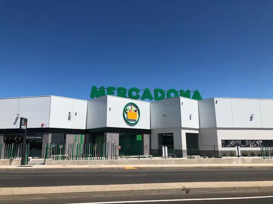 Supermercado Mercadona en Calle Ferrocarril, s/n, San Fernando